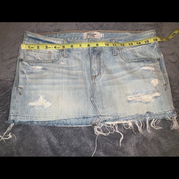 A&F denim mini skirt - Picture 4 of 7